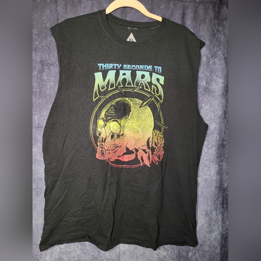 ✨️3/$25✨️ Black Unisex Sleeveless Tee Thirty Seconds To Mars Concert Merch